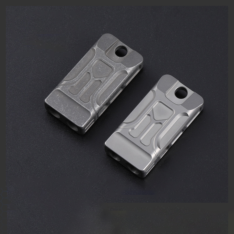 Fischietto in lega di titanio  - Emergency Whistle Loud recensione e prezzo