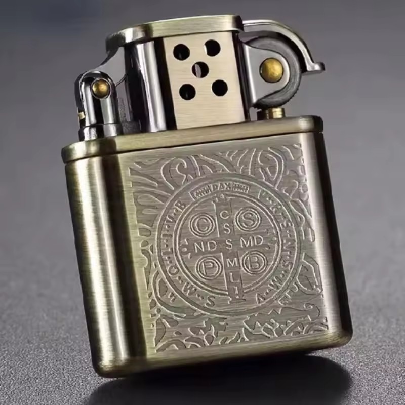 Zorro Accendino Mola vintage A - Fire Starting Kit recensione e prezzo