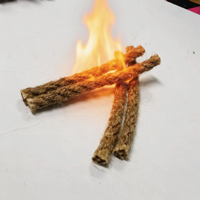 Accendifuoco Portatile in Cord - Fire Starting Kit recensione e prezzo